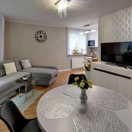 Nowoczesne I Eleganckie Sun Seasons 24 W Karpaczu By Renters
