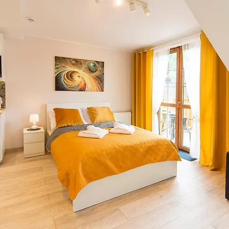 Nowoczesne I Eleganckie Sun Seasons 24 W Karpaczu By Renters شقة كارباش