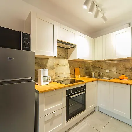 Nowoczesne I Eleganckie Sun Seasons 24 W Karpaczu By Renters