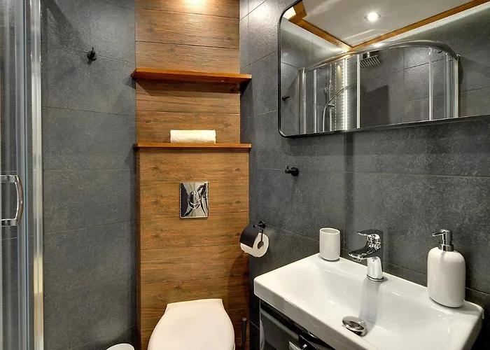 Appartamento Nowoczesne I Eleganckie Sun Seasons 24 W Karpaczu By Renters *