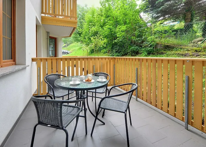 Nowoczesne I Eleganckie Sun Seasons 24 W Karpaczu By Renters קרפאז'